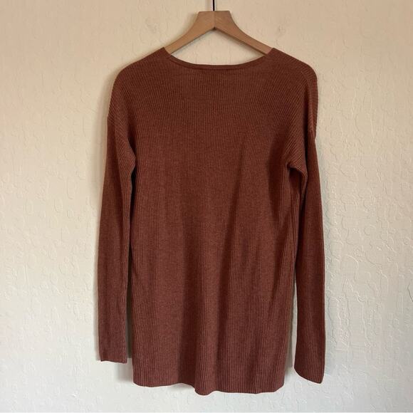 A Pea In The Pod Long Sleeve V-Neck Tunic Sweater Small Rust Brown Maternity - Picture 6 of 6